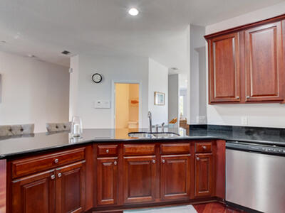 290 NE 5th Avenue, Delray Beach, FL 33483