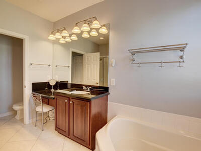 290 NE 5th Avenue, Delray Beach, FL 33483