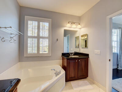 290 NE 5th Avenue, Delray Beach, FL 33483