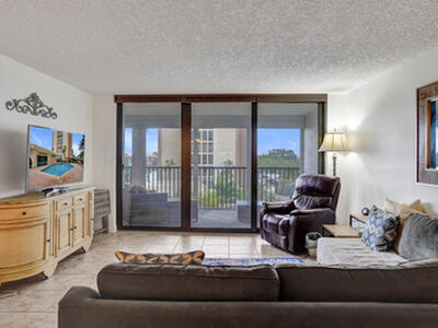 1627 Riverview Road, Deerfield Beach, FL 33441