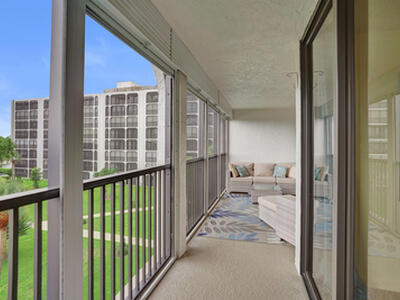 1627 Riverview Road, Deerfield Beach, FL 33441