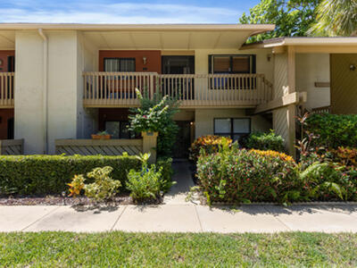 12950 Dartford Trail, Wellington, FL 33414