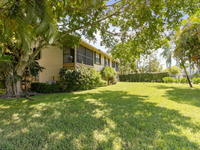 12950 Dartford Trail, Wellington, FL 33414