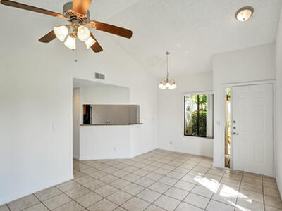 12 Via De Casas Sur, Boynton Beach, FL 33426