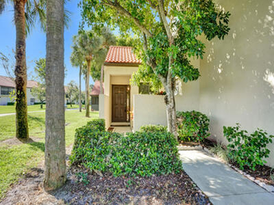12 Via De Casas Sur, Boynton Beach, FL 33426