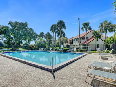 12 Via De Casas Sur, Boynton Beach, FL 33426