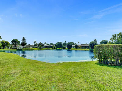 12 Via De Casas Sur, Boynton Beach, FL 33426