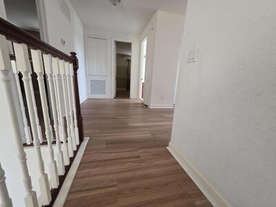 323 NW Sheffield Circle, Port Saint Lucie, FL 34983