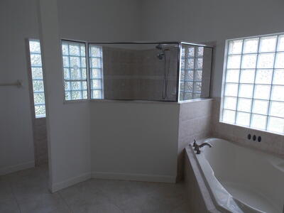 323 NW Sheffield Circle, Port Saint Lucie, FL 34983