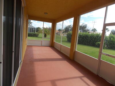 323 NW Sheffield Circle, Port Saint Lucie, FL 34983