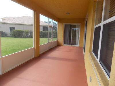 323 NW Sheffield Circle, Port Saint Lucie, FL 34983