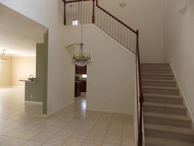 323 NW Sheffield Circle, Port Saint Lucie, FL 34983