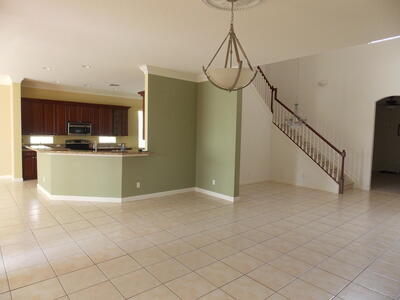 323 NW Sheffield Circle, Port Saint Lucie, FL 34983