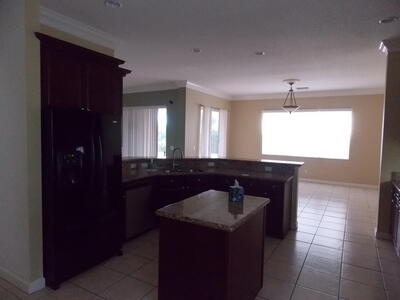 323 NW Sheffield Circle, Port Saint Lucie, FL 34983