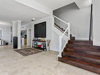 4830 NE 28 Avenue, Lighthouse Point, FL 33064