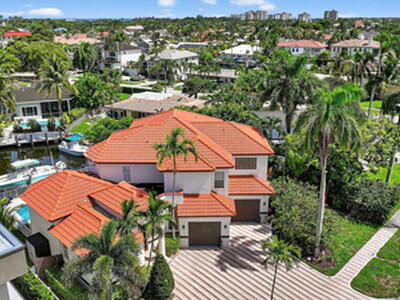 4830 NE 28 Avenue, Lighthouse Point, FL 33064