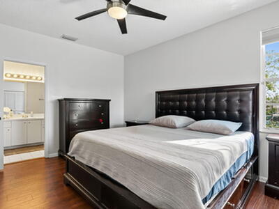 4830 NE 28 Avenue, Lighthouse Point, FL 33064