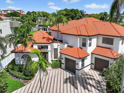 4830 NE 28 Avenue, Lighthouse Point, FL 33064