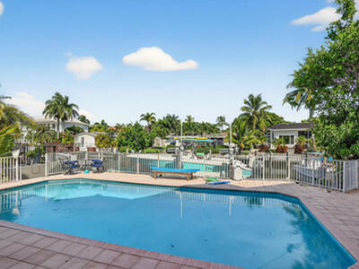 4830 NE 28 Avenue, Lighthouse Point, FL 33064