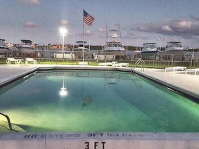 2424 N Federal Highway, Boynton Beach, FL 33435