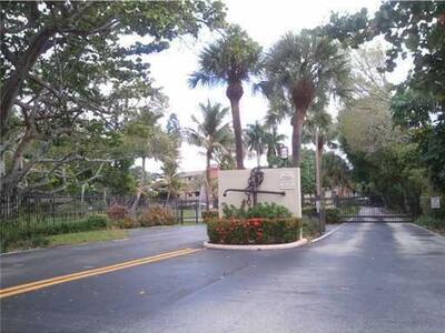 2424 N Federal Highway, Boynton Beach, FL 33435