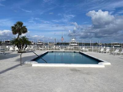 2424 N Federal Highway, Boynton Beach, FL 33435