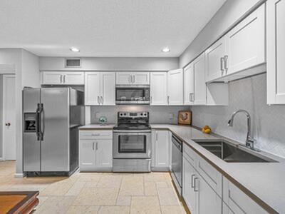 5540 Coach House Circle, Boca Raton, FL 33486