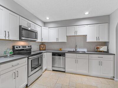 5540 Coach House Circle, Boca Raton, FL 33486