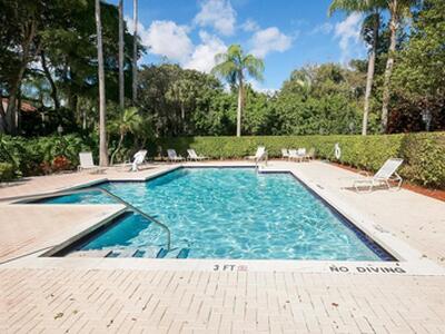 5540 Coach House Circle, Boca Raton, FL 33486