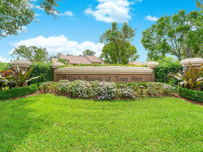 5540 Coach House Circle, Boca Raton, FL 33486