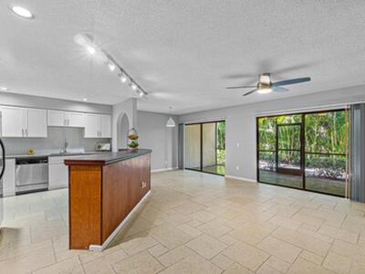 5540 Coach House Circle, Boca Raton, FL 33486
