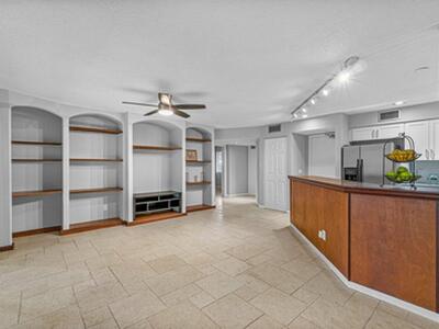 5540 Coach House Circle, Boca Raton, FL 33486