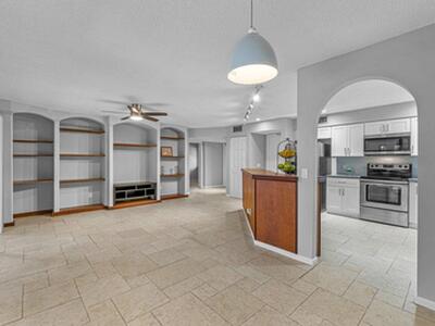 5540 Coach House Circle, Boca Raton, FL 33486