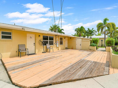 2625 W West Way, Riviera Beach, FL 33404