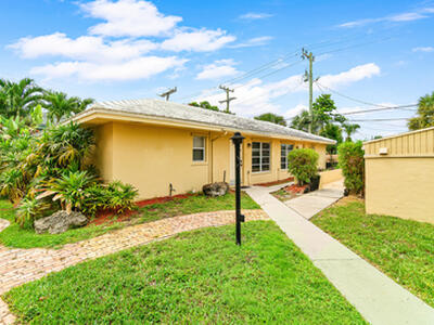 2625 W West Way, Riviera Beach, FL 33404