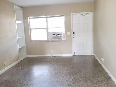 3718 Henry Avenue, West Palm Beach, FL 33405