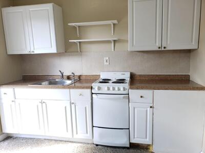 3718 Henry Avenue, West Palm Beach, FL 33405