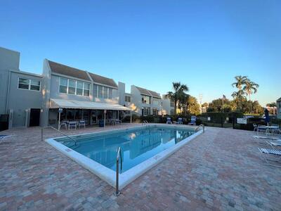 2920 SW 22nd Avenue, Delray Beach, FL 33445