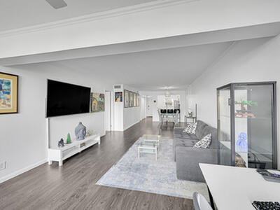 2920 SW 22nd Avenue, Delray Beach, FL 33445