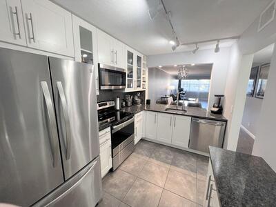 2920 SW 22nd Avenue, Delray Beach, FL 33445