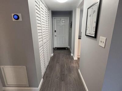 2920 SW 22nd Avenue, Delray Beach, FL 33445