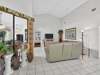 8112 Mimosa Place, Boynton Beach, FL 33472