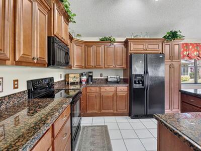 8112 Mimosa Place, Boynton Beach, FL 33472