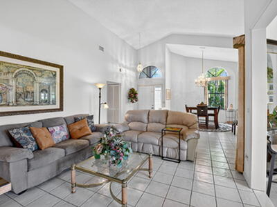 8112 Mimosa Place, Boynton Beach, FL 33472