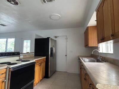 117 SE 4th Avenue, Deerfield Beach, FL 33441