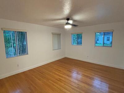 117 SE 4th Avenue, Deerfield Beach, FL 33441