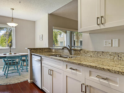 272 Village Boulevard, Tequesta, FL 33469