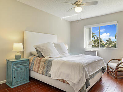 272 Village Boulevard, Tequesta, FL 33469