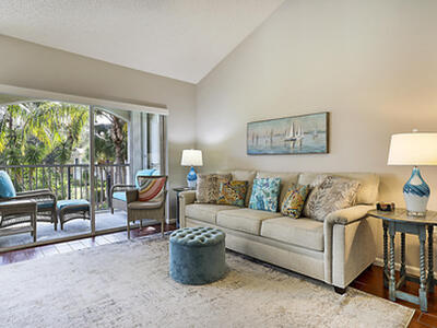 272 Village Boulevard, Tequesta, FL 33469