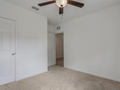 2550 SE Rock Springs Drive, Port Saint Lucie, FL 34952